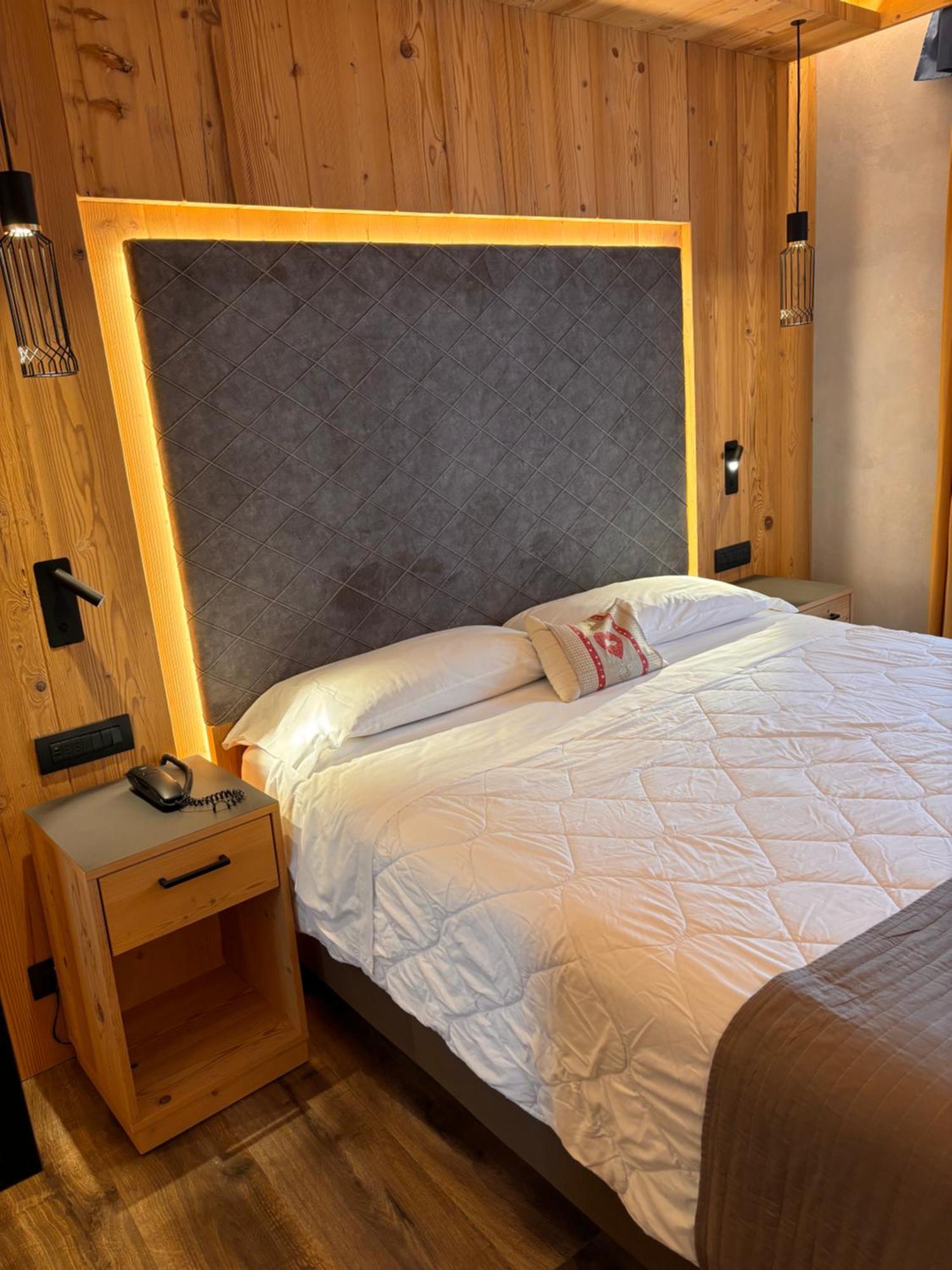 מולבנו Alexander Hotel Alpine Wellness Dolomites מראה חיצוני תמונה
